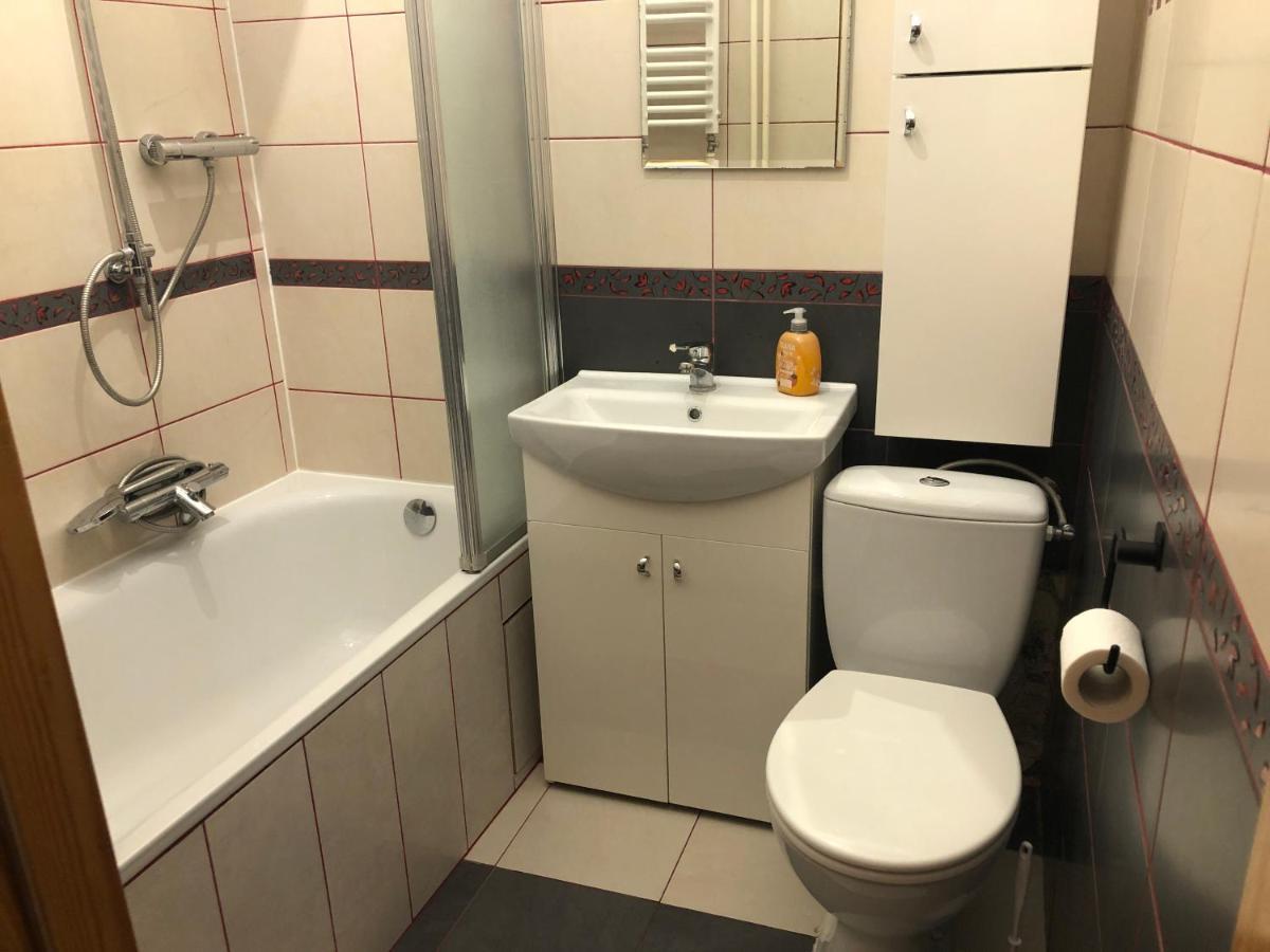 Blue River - Plac Legionow Wrocław Eksteriør billede